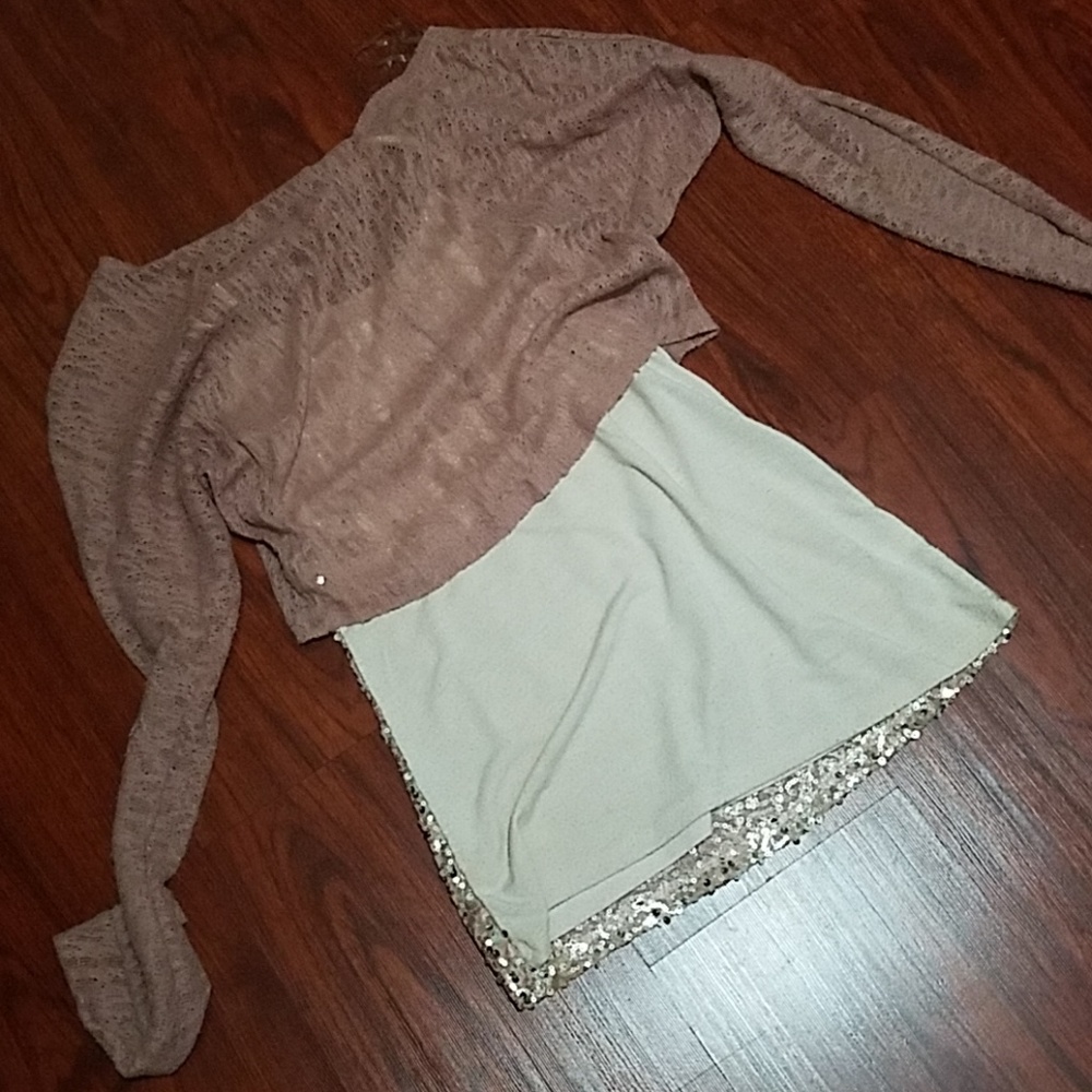 Top - Picture 4 of 4